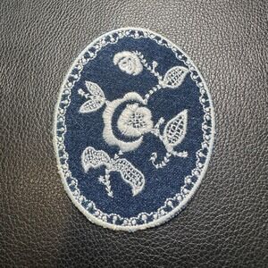 Oval Embroidered Rose Iron‎ On Patch Western Boho Cottagecore Denim Appliqué DIY
